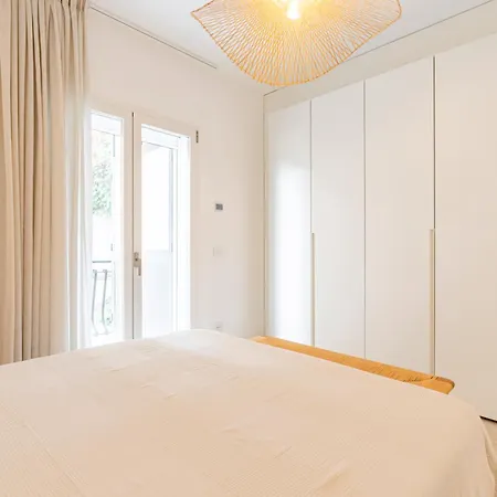 Lovely With Romantic Sea View *